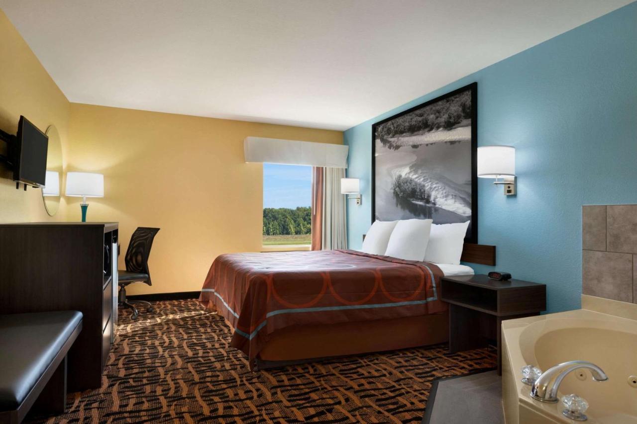Super 8 By Wyndham Olive Branch Exterior foto